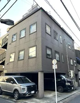 文栄ビルの外観