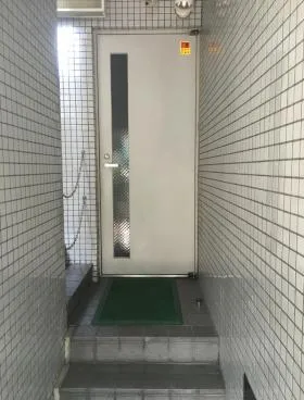 村上ビルの外観