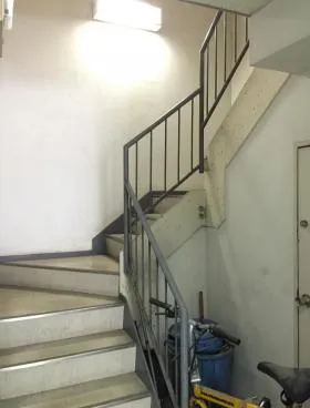 淡路建物ビルの外観