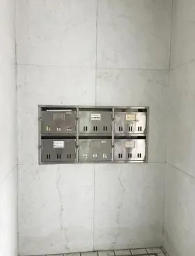 淡路建物ビルの外観