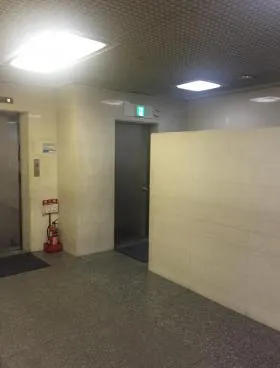 茅場町K-1ビルの外観