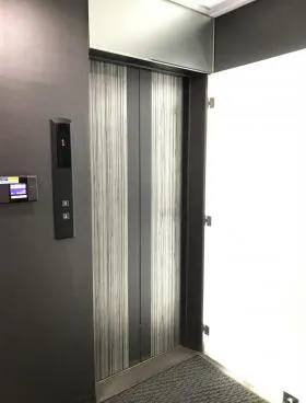 新橋TSビルの外観