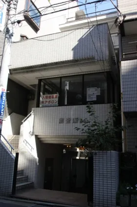 能登瀬ビルの外観