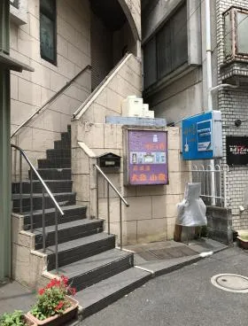 森ビルの外観