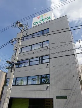 エムディーエムビルの外観