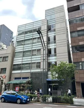 新共立ビルディングの外観