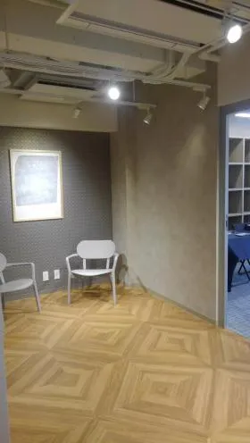 築地フロント(旧:日興企画)ビルの外観