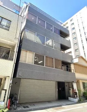 松ビルの外観