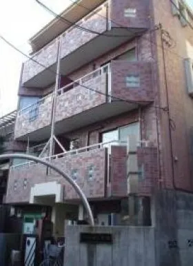 クレイン本町の外観