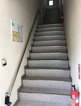 クレイン本町の外観