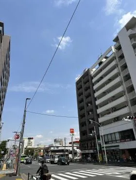 サンライズ新宿ビルの外観
