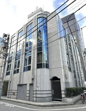 K&Mビルの外観