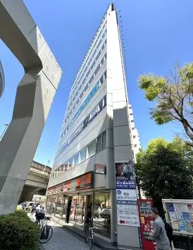 トーシンビルミレニアムの外観
