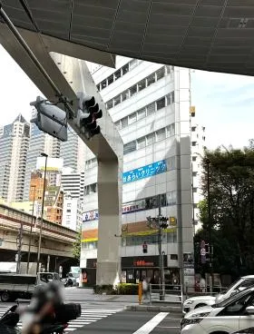 トーシンビルミレニアムの外観