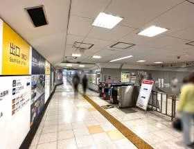 京王新線「初台駅」