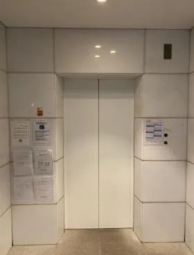 TSRビルの外観