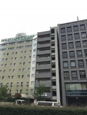 春日ビルの外観