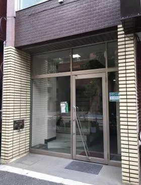 西山ビルの外観