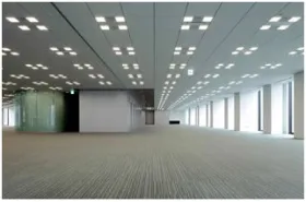相互館110タワーの外観