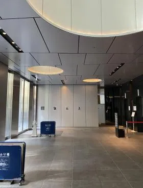 相互館110タワーの外観