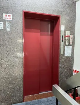 丸山ビルの外観