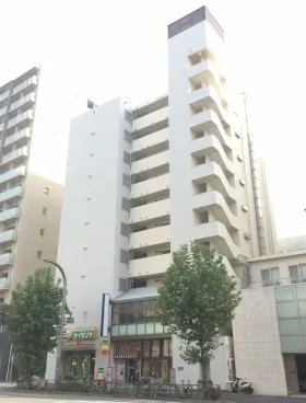チュリス田原町ビルの外観