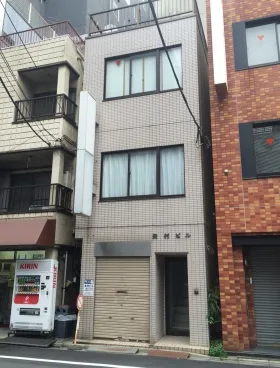 矢村ビルの外観