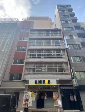 東京華僑商工聯合会館の外観