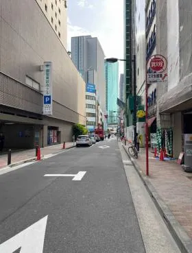 東京華僑商工聯合会館の外観
