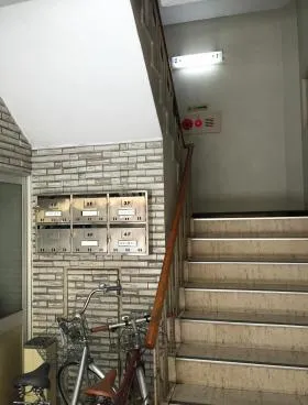 近江屋ビルの外観