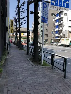 上瀧ビルの外観