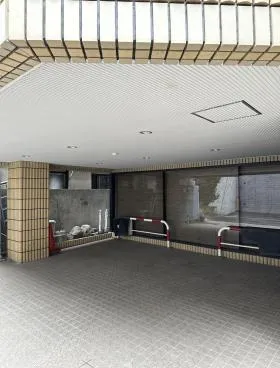 麻布聖徳ビルの外観