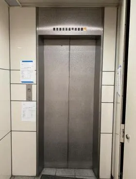 黒江屋鍛冶町ビルの外観