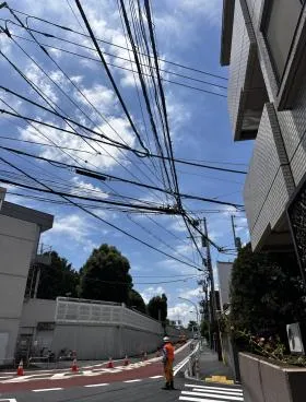 グリーンヒルズビルの外観