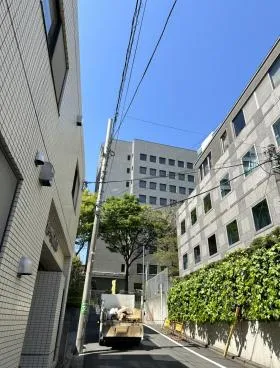代々木當山ビルの外観