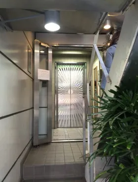 ABC小島ビルの外観