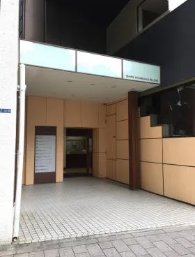 新赤坂ビルの外観