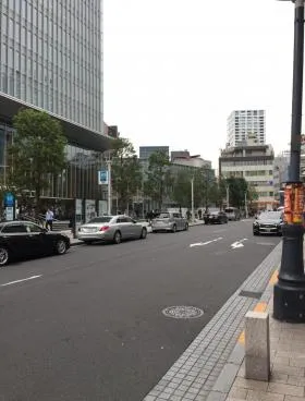 新赤坂ビルの外観