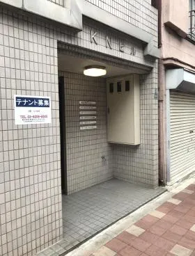 KENT(KN)ビルの外観