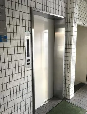 百人町2丁目ビルの外観