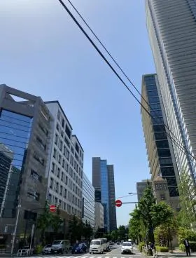 寿ビルの外観