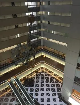新宿NSビルの外観