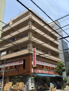 榎本ビルの外観
