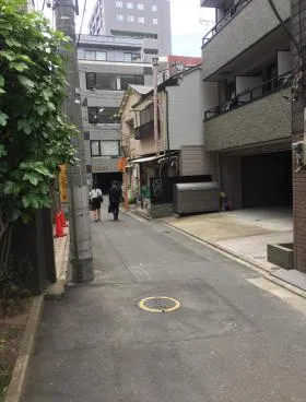 アカギビルの外観