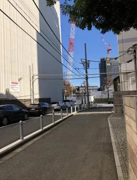 ネオ・カミニート神宮前ビルの外観
