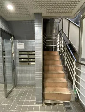 ガーデンビルの外観