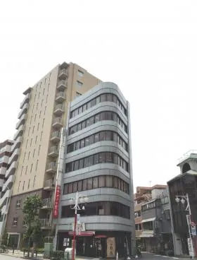 鈴木ビルの外観
