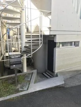 ルプルビルの外観