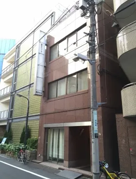 長谷川ビルの外観