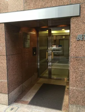 長谷川ビルの外観